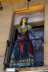 /uploads/2E/JA/2EJAYA_7RS0n8mn8LDJgPg/thumb-Spanje-Madrid-Centrum-Balkon-SpaanseMannequin-CVS_4988.jpg